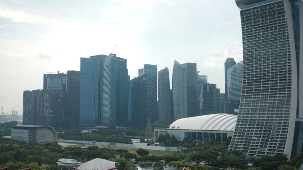 Benefits of Investing in Singapore Property Amid Global Uncertainty